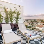 Aparthotel Liv Urban 4*