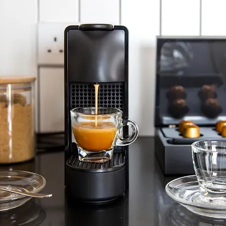 Liv Urban Apartahotel 4*