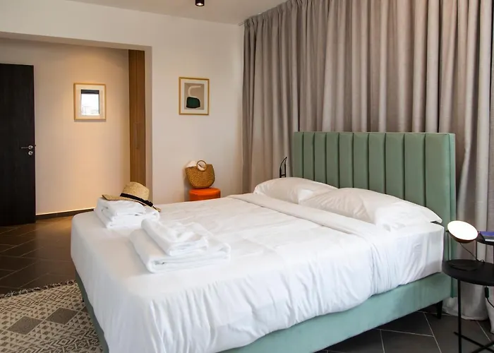 Aparthotel Liv Urban Larnaca