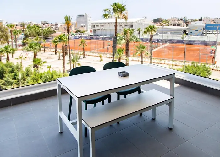 Liv Urban Aparthotel Larnaca