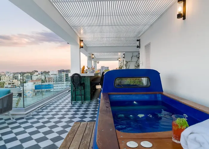 Aparthotel Liv Urban 4*