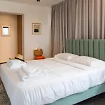 Aparthotel Liv Urban Larnaca